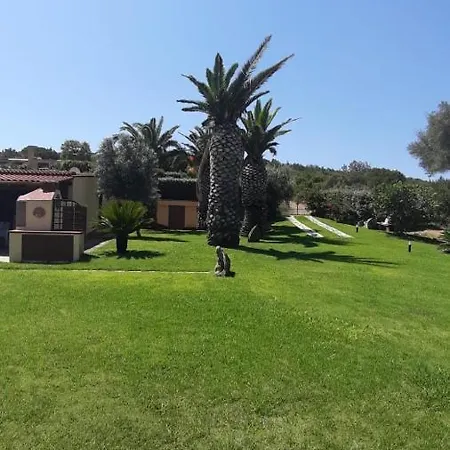 Seaview 80 بيت للعطل بالاو